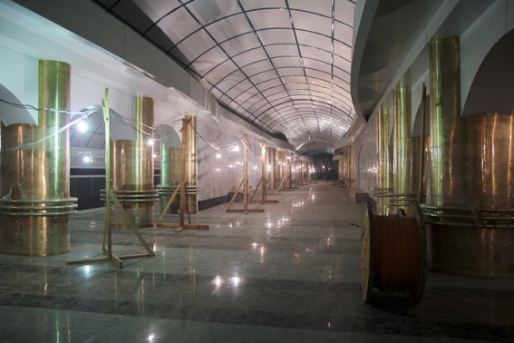 Нижний вестибюль станции Международная. Зал