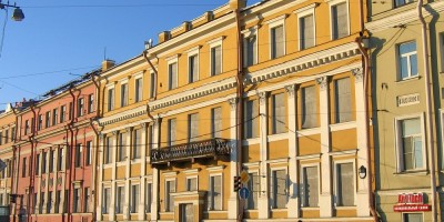 Дом Трезини на Университетской