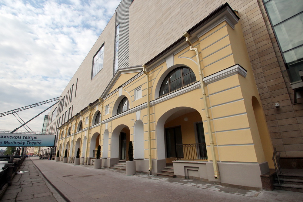 Литовский рынок, Мариинский театр