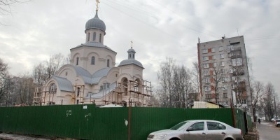 Тихвинская церковь на улице Софьи Ковалевской